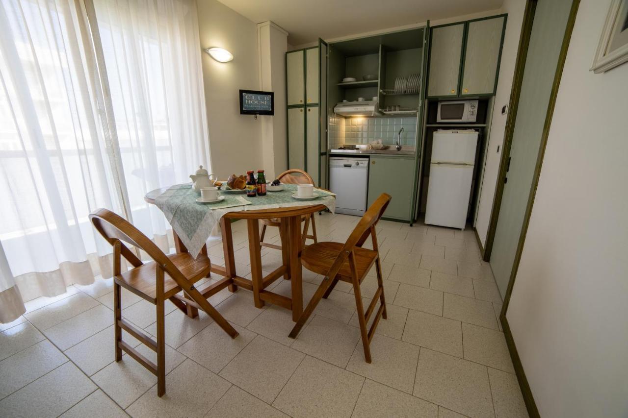كاتوليكا Residence Hotel Club House المظهر الخارجي الصورة