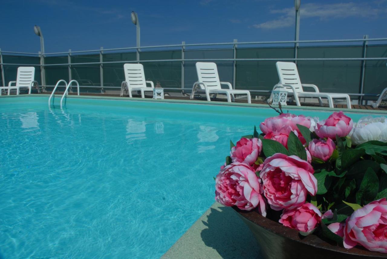 كاتوليكا Residence Hotel Club House المظهر الخارجي الصورة