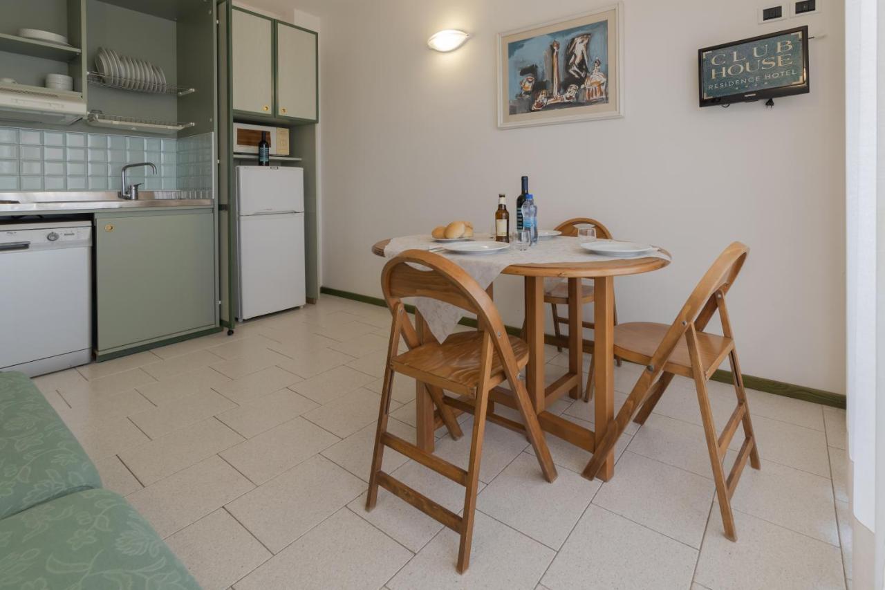 كاتوليكا Residence Hotel Club House المظهر الخارجي الصورة
