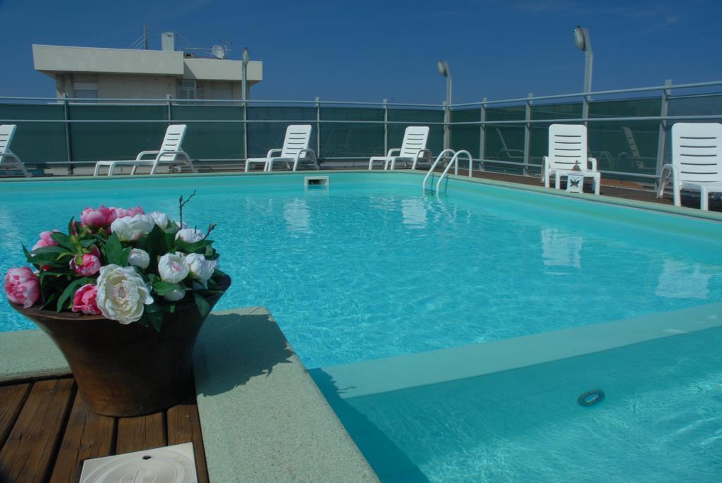 كاتوليكا Residence Hotel Club House المظهر الخارجي الصورة